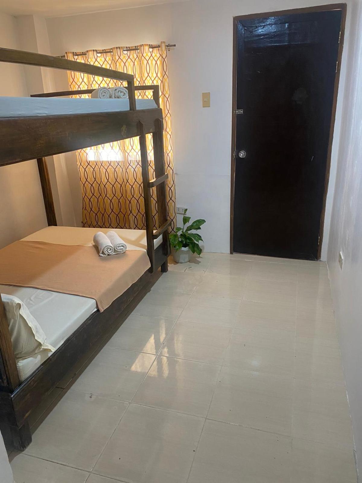 Bonzu Homestay Хенерал Луна Екстериор снимка